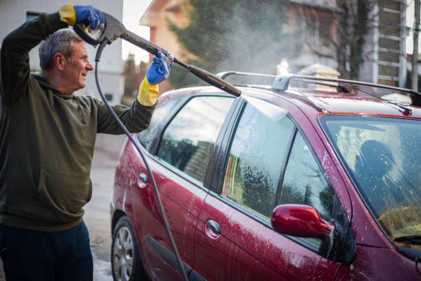 Best Garage Pressure Washing  in Lake Leann, MI